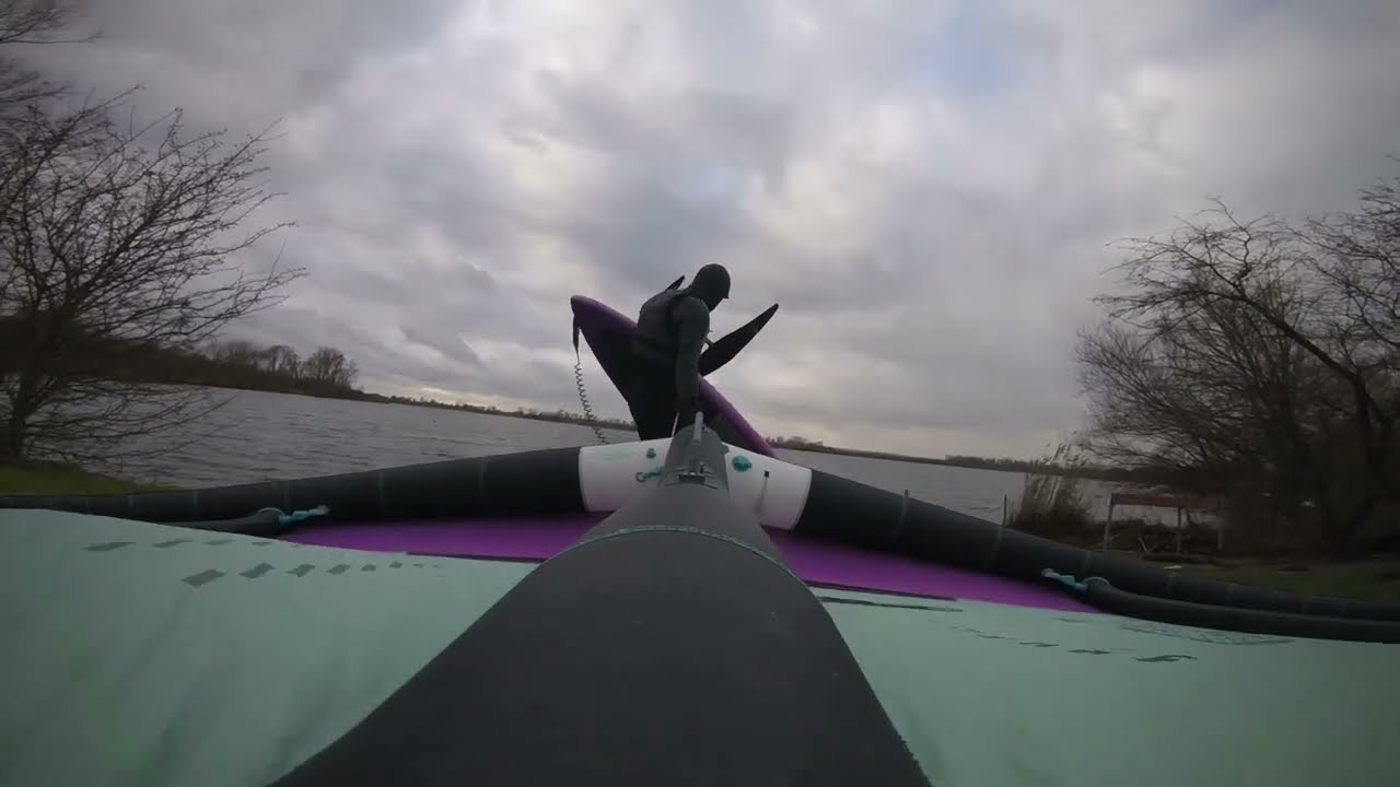 Wingfoil Winter-Lightwind-Session | with Duotone Downwinder SLS 6.10