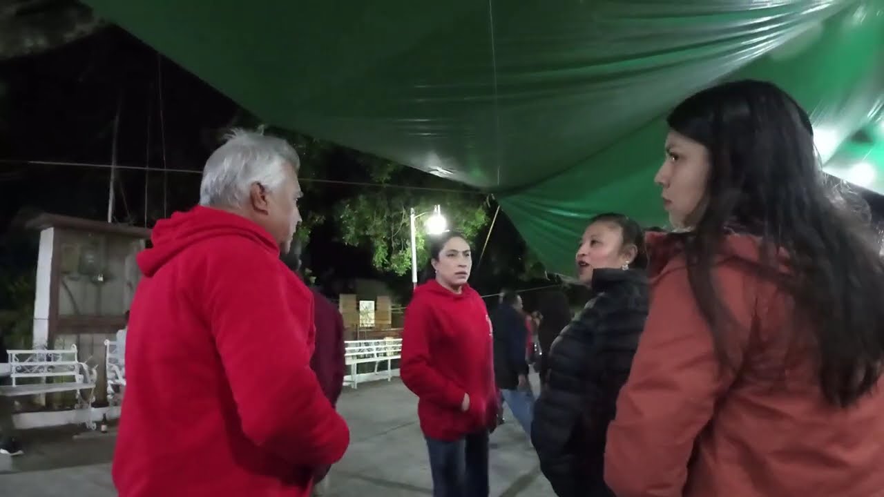 Se cumplió la promesa de repartir atole para el castillo de San Sebastián.