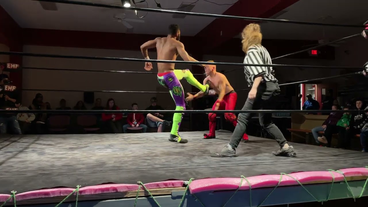 Isaiah Moore vs Nate Kobain