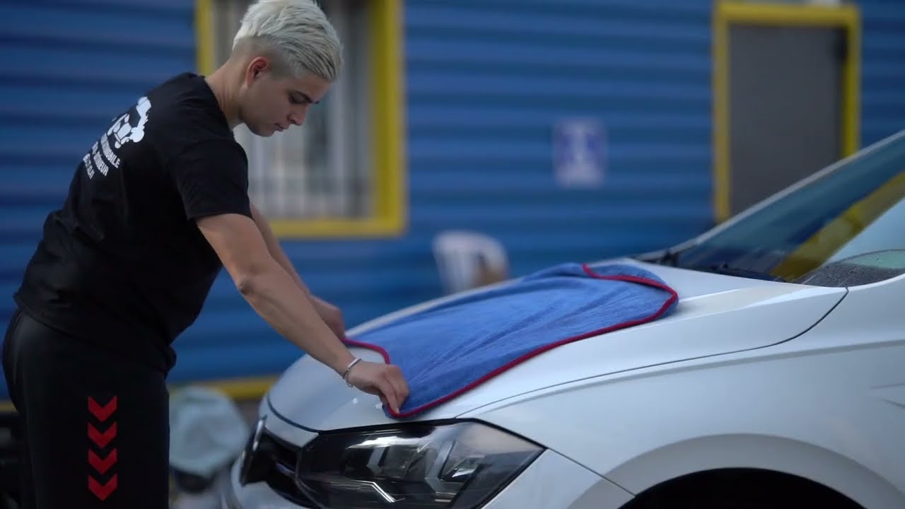 Polo Volkswagen Deep Clean - Wash, Polish and Ceramic Coating