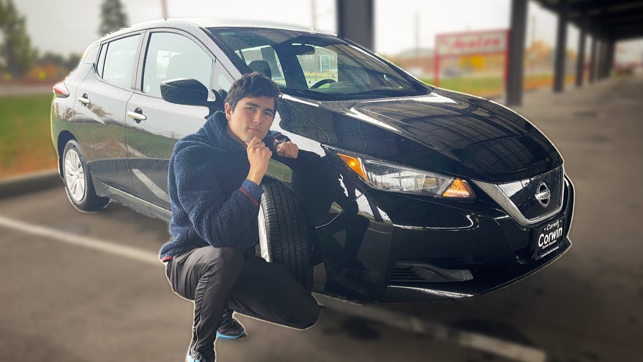 Test Driving A Second Gen Nissan LEAF 40kWh! Shopping For The Best Used EV Under $25,000