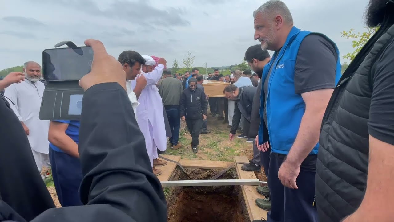 Full janaza  wife of shah zaman saleh khana in uk 🇬🇧 1 September 2024
