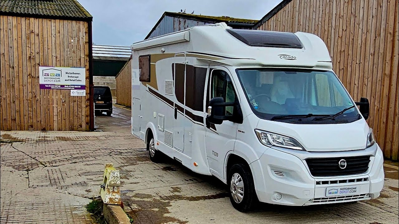 For Sale Carado T339 2019 4 berth/belt 6.99m 3500kgs 15k island bed garage 