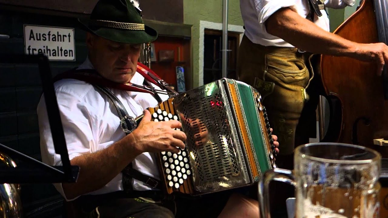 Priesberg Musi live....