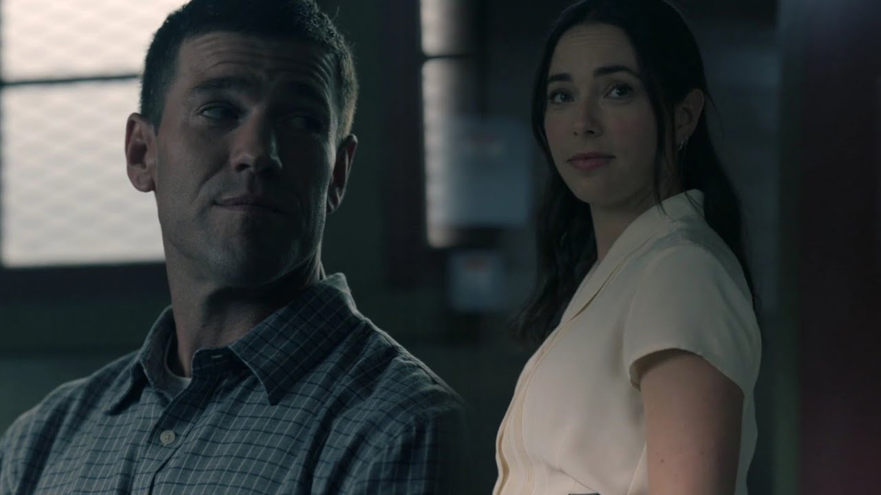 NCIS ORIGINS: Gibbs is ready to break some legs for Lala