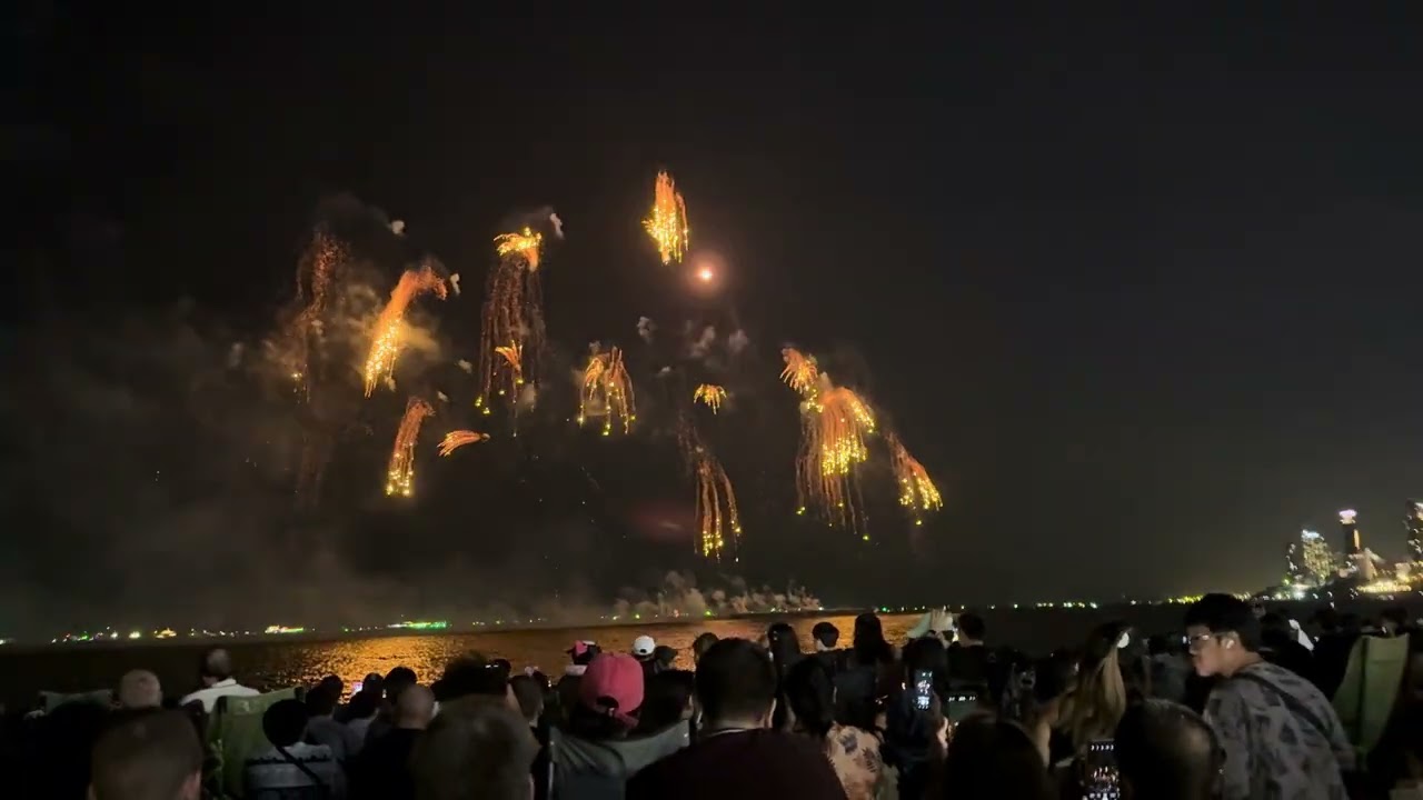 ✨ Pattaya International Fireworks Festival 2024 🎆📍 Pattaya Beach, Thailand | 🗓️ 29–30 November 2024