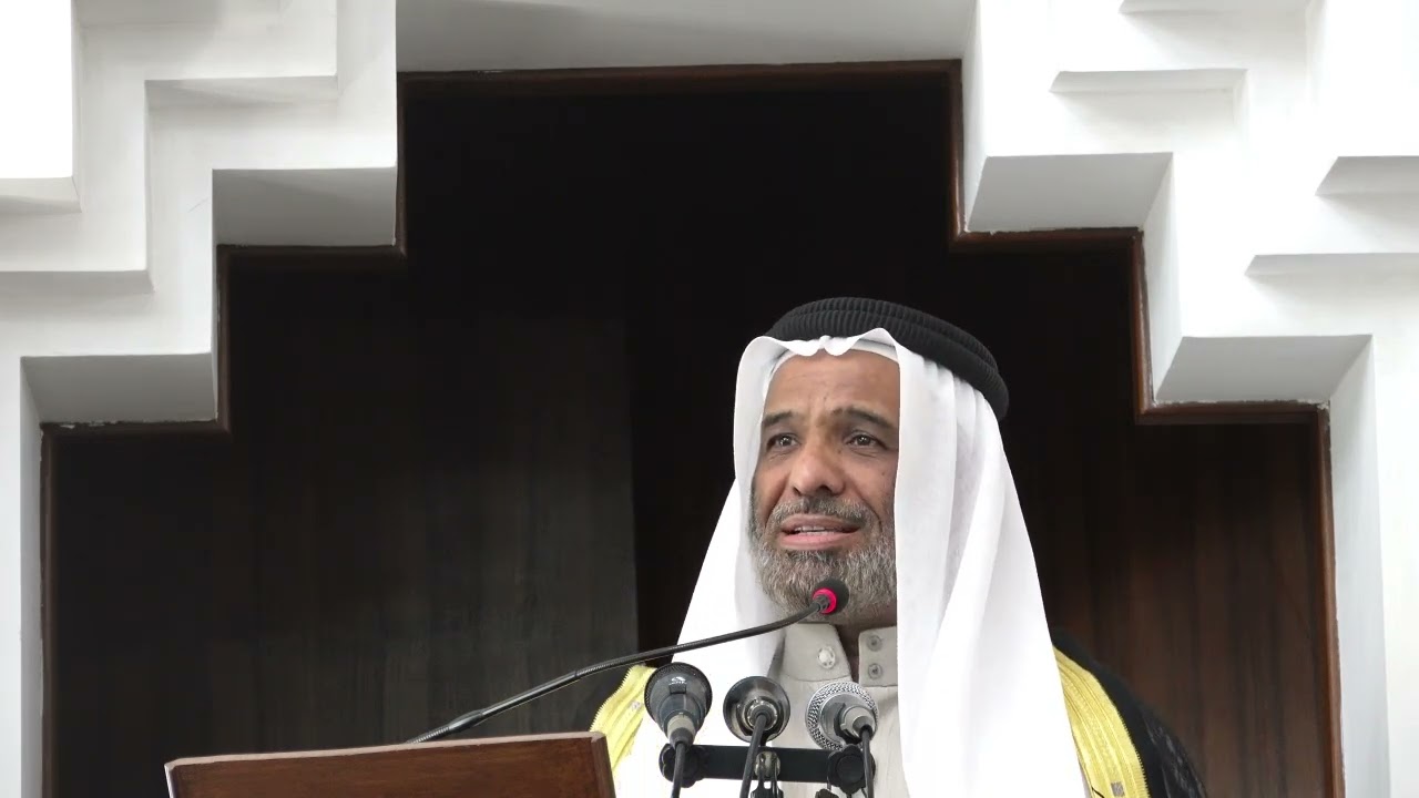 وَهُوَ اللَّطِيفُ الْخَبِيرُ