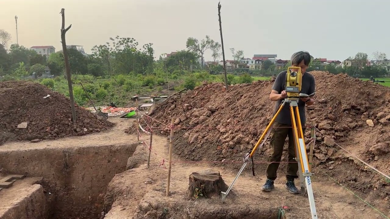 Toàn cảnh (Full) hiện trường khai quật khảo cổ Thành Luy  Lâu Thuận Thành, BN