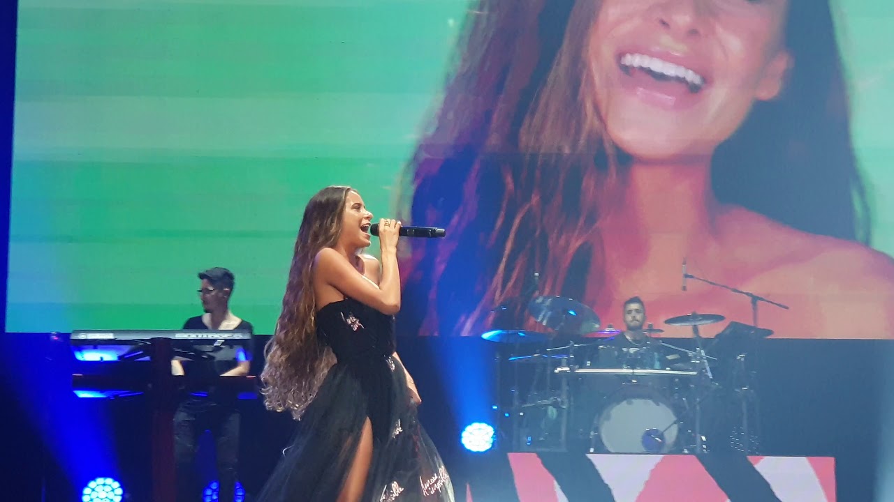 Cami - No es real / Abrázame 07/04/2019 @ Movistar Arena