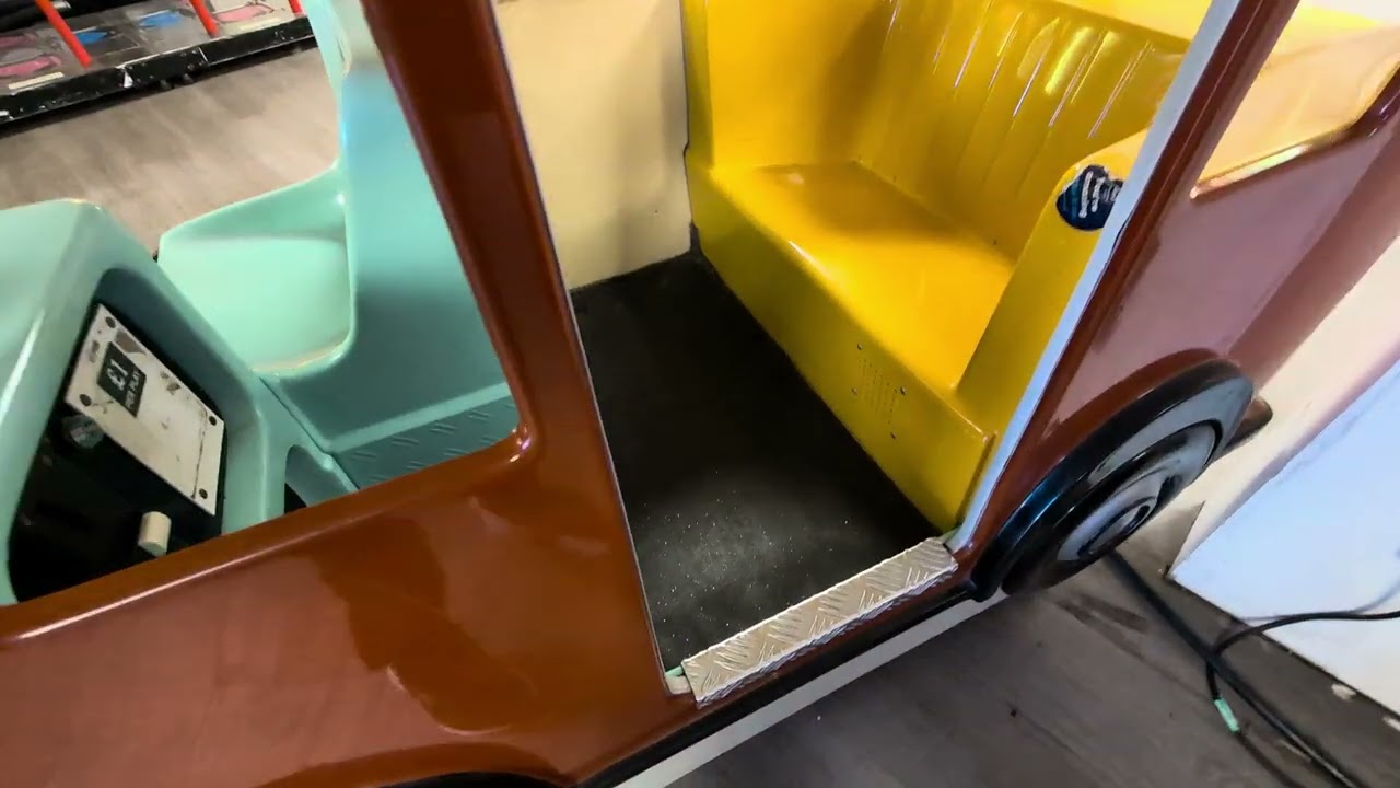 Cointronics Fun Bus Kiddie Ride