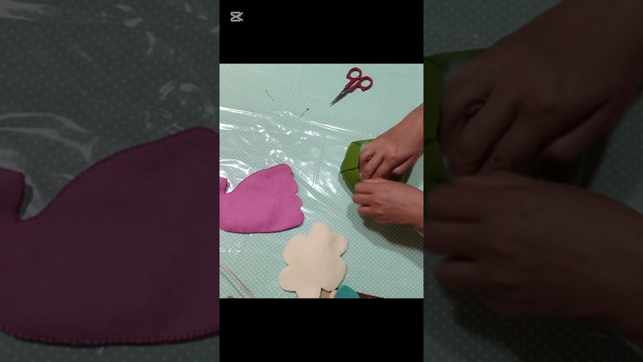 Alfiletero Gnomita hecho en fieltro 