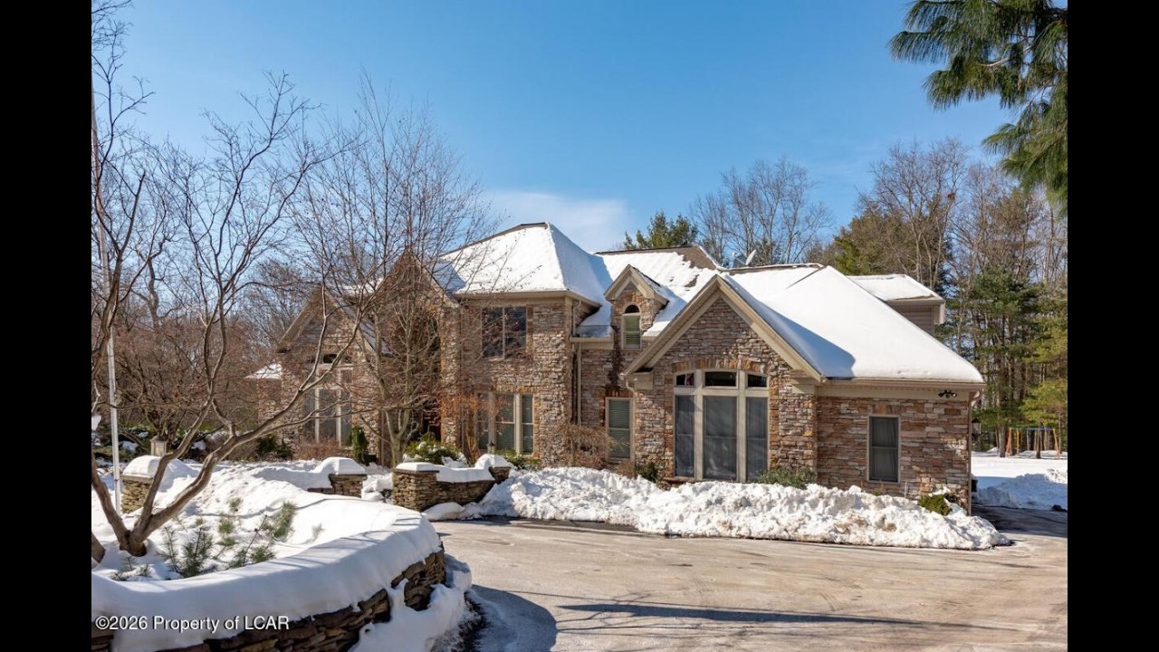 1095 Timber Grove Road, Shavertown PA 18708 - Lewith & Freeman Real Estate