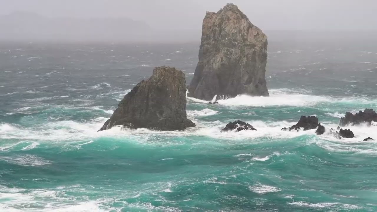 Relaxing Ocean Waves – Calm Your Mind & Sleep Better 🌊