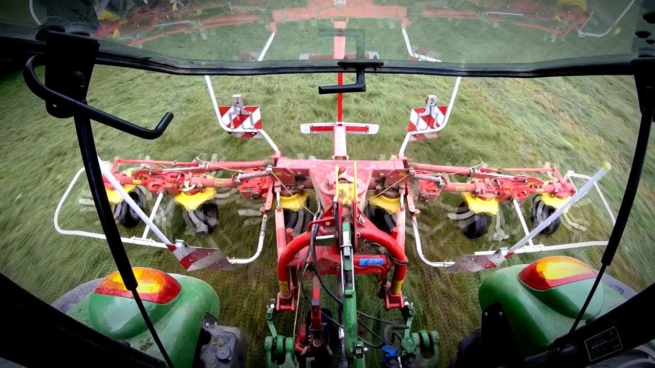 John Deere 5M | Pottinger Hit 6.61 | Tedding 4th crop
