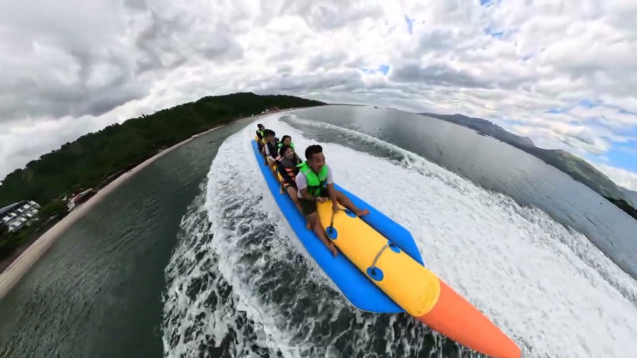 KIDS BANANA BOAT