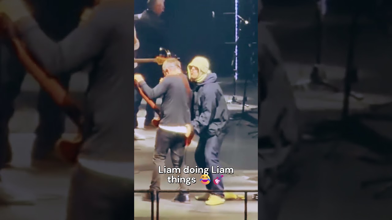 Liam Being Liam Again in Tokyo 😎🇯🇵 #oasis #liamgallagher #noelgallagher