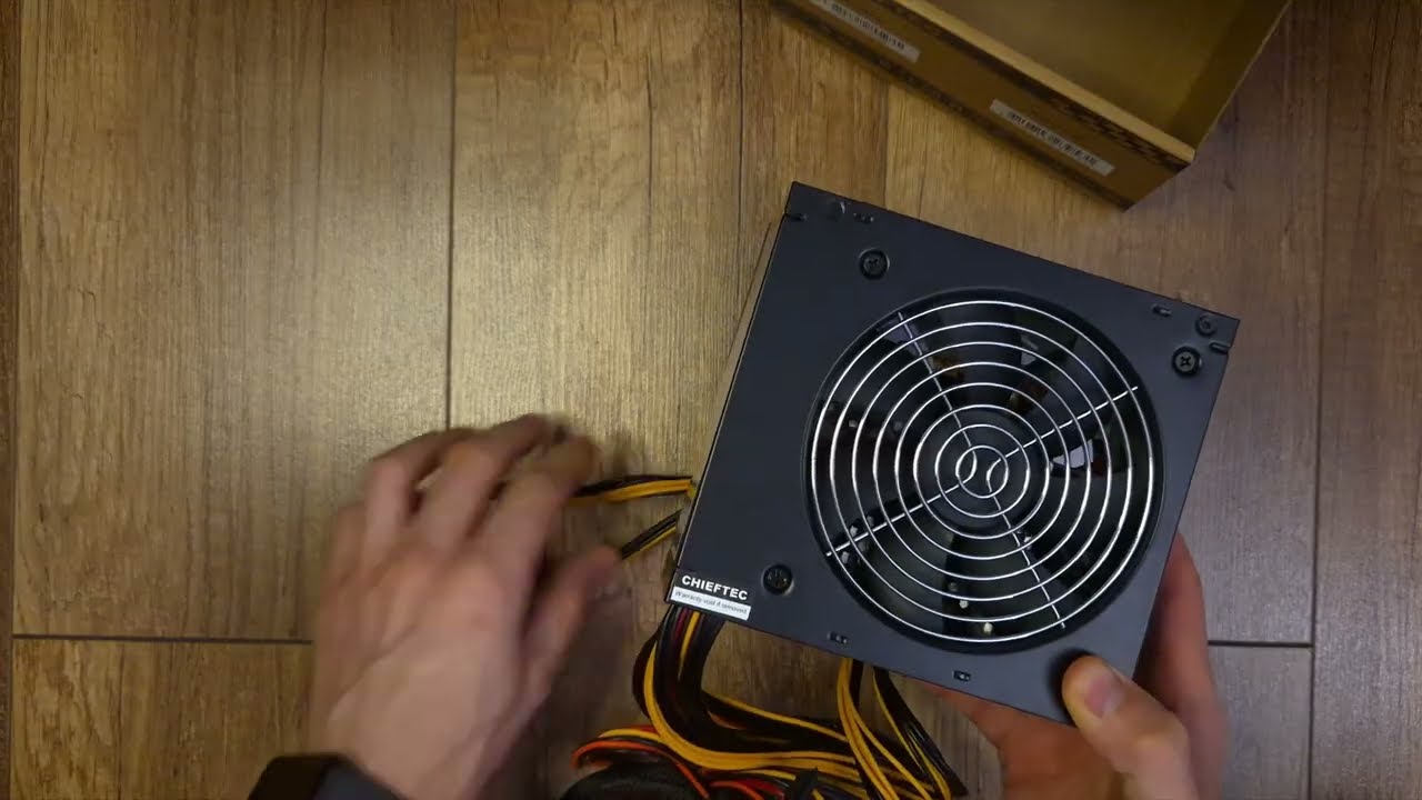 Відеорозпакування із MOYO — Блок живлення для ПК CHIEFTEC Smart 500W (GPS-500A8) RETAIL
