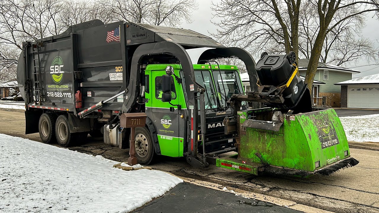 SBC Waste Mack LR McNeilus Atlantic Curotto Can Garbage Truck