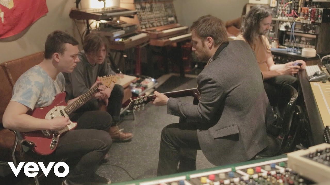 Cage The Elephant - Tell Me I'm Pretty (Webisode 1)