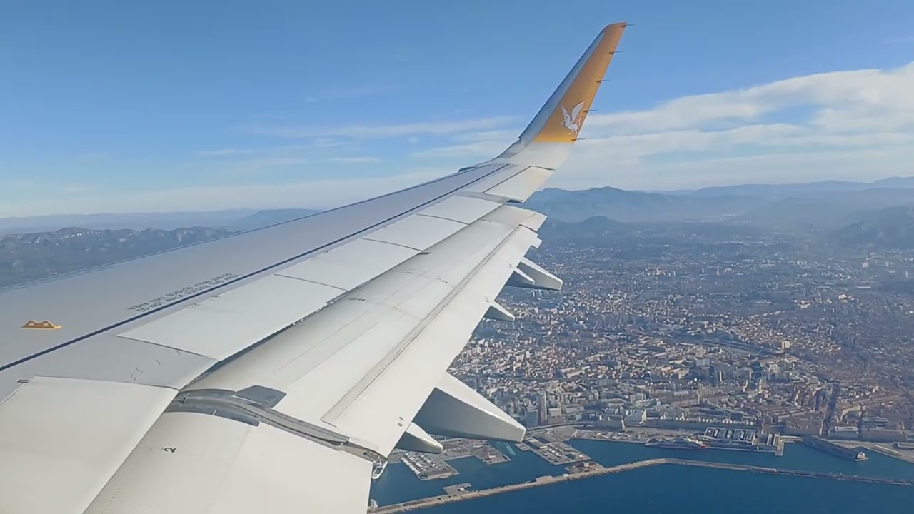 Spectacular approach to Marseille Provence (MRS) Airport | Pegasus Airlines A321NEO