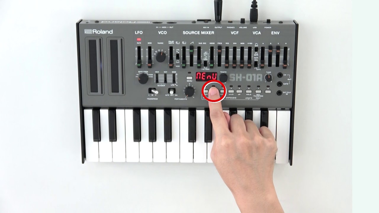 &ldquo;Using the Sequencer&rdquo; Roland SH-01A #02