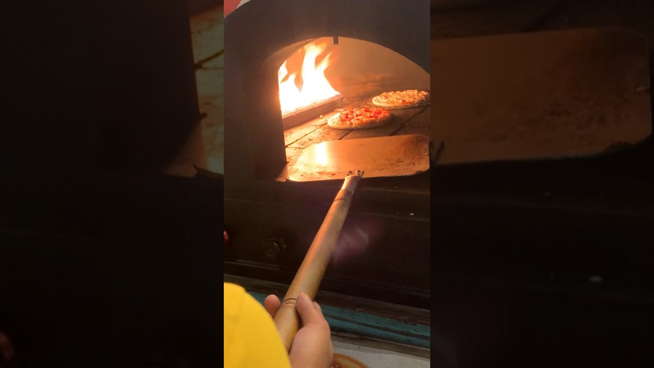 Fresh pizza || cheese pizza 