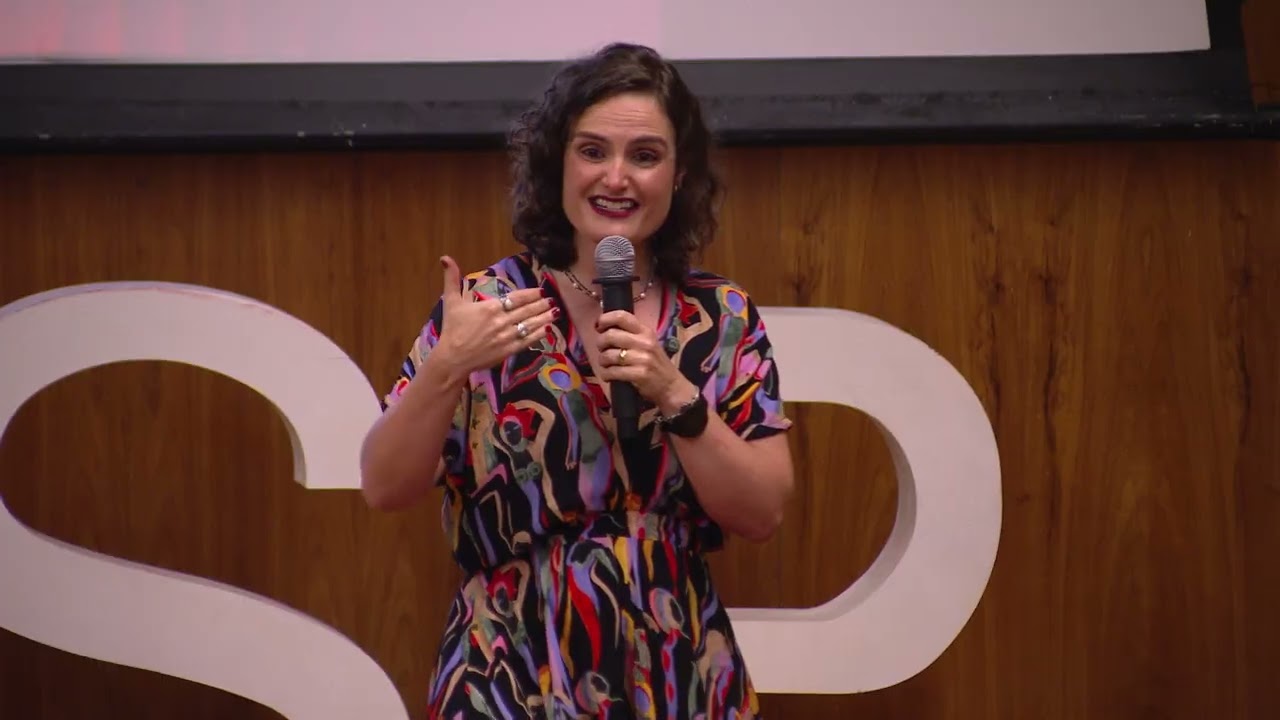 Em que se sustentam nossos projetos de felicidade? | Julia Lenzi Silva | TEDxUSP