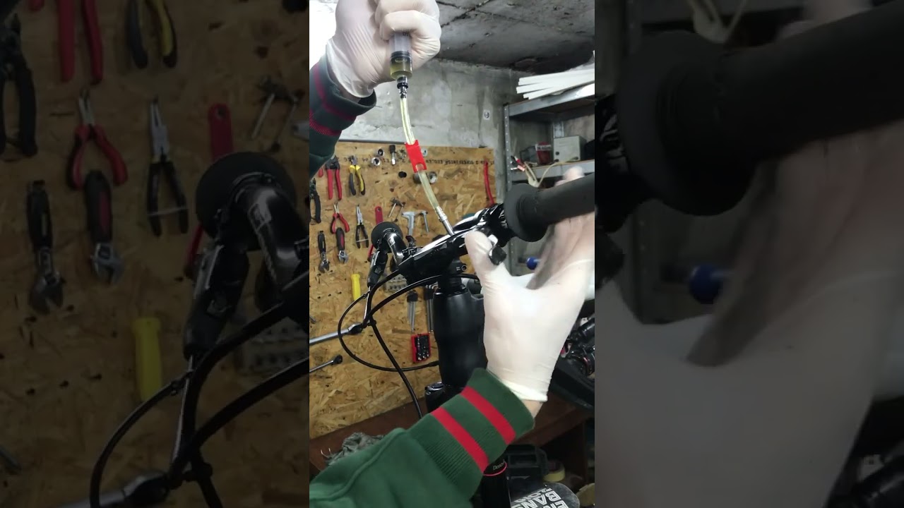 SRAM satisfying BLEEDING   #mtb #brakes #maintanence