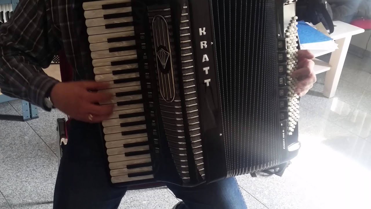 Akkordeon Kratt Karat 414C Cassotto Video Klangprobe