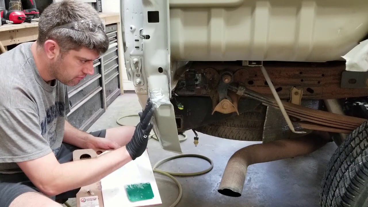 FORD F-350 2001 ЧАСТЬ 2 | ЗАМЕНА БОКОВОЙ ПАНЕЛИ ГРУЗОВОЙ ЧАСТИ