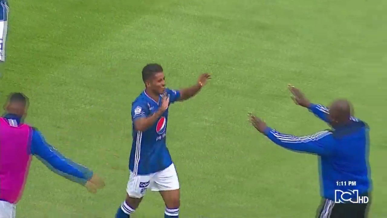 C&eacute;sar Carrilo, mediocampista con gol en el nuevo Millonarios de Pinto