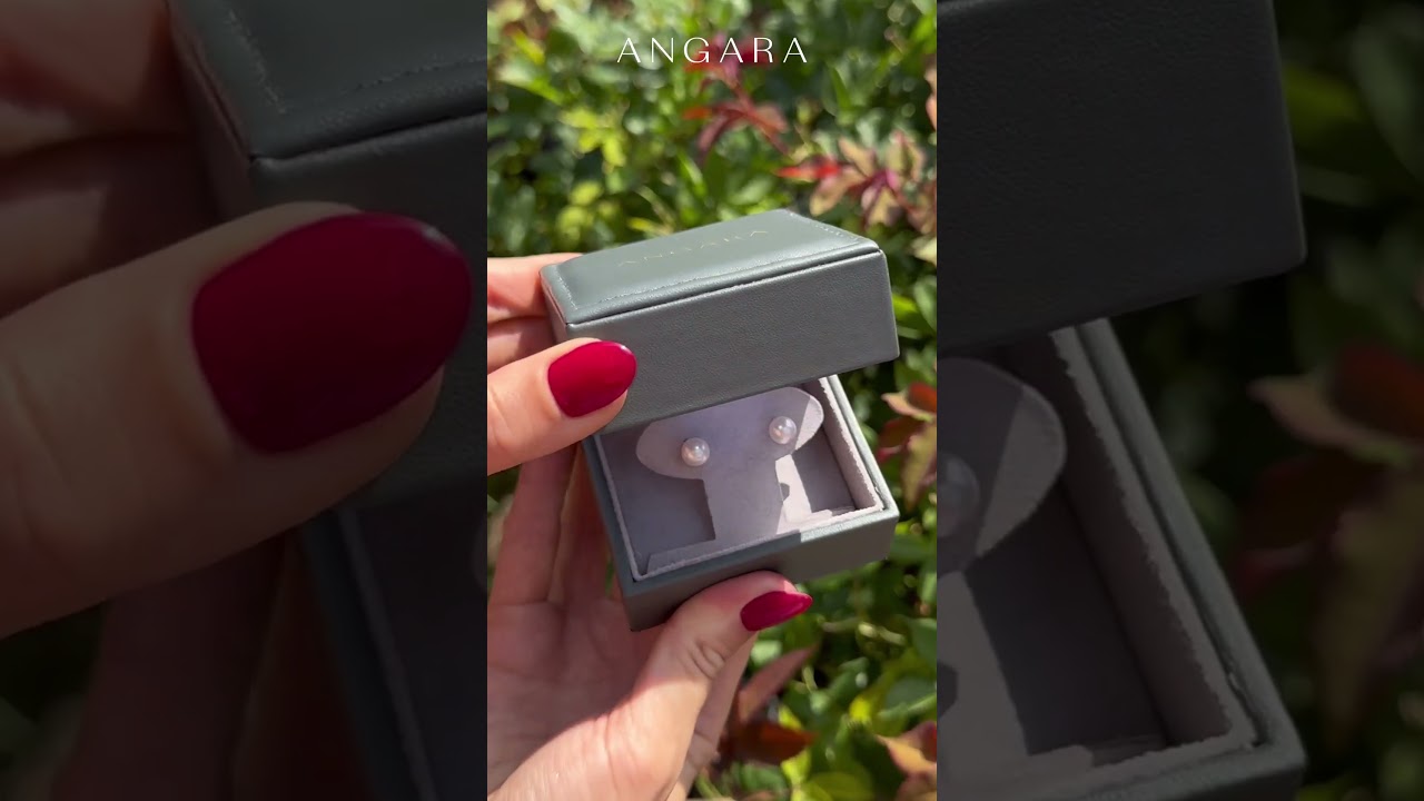 Graduation Gifting Ideas | Jewelry Gifts | Graduation | Angara Jewelry | Angara.com #shorts