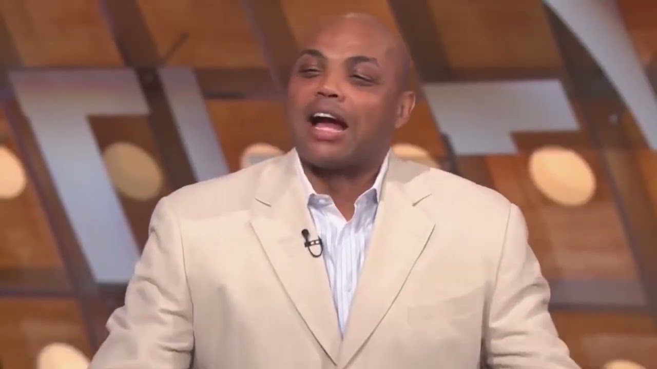 Inside the NBA - Charles Barkley showing how to drink Shaq soda and eat churros 😂😂 #charlesbarkley