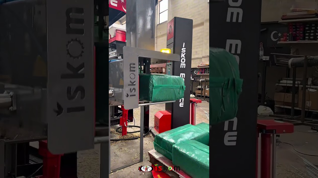 İSKOM İ.K FULL AUTOMATIC PACKING AND STRETCHING MACHINE (SILAGE PACKING MACHINE) #farming #packing
