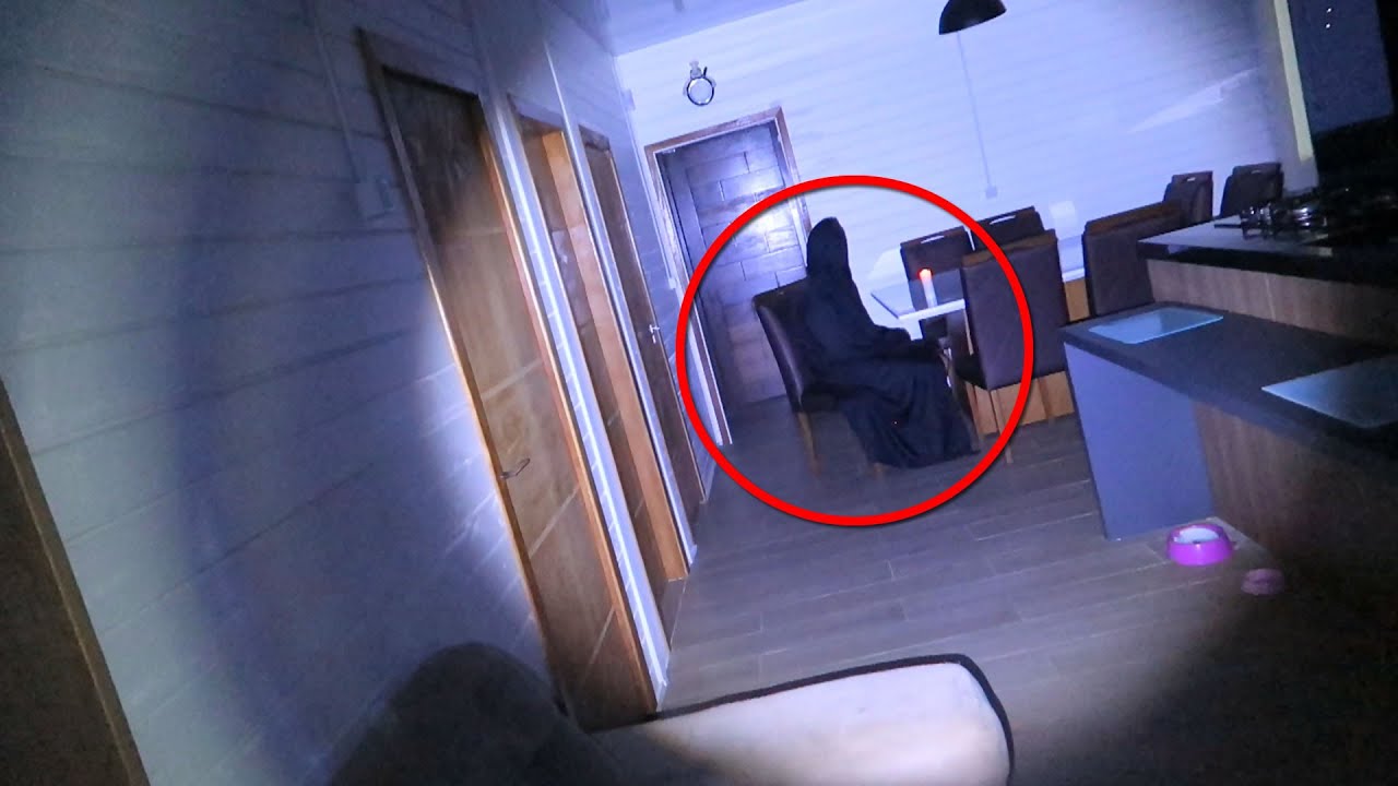 ENTIDADE MALIGNA SE MATERIALIZOU DENTRO DA MINHA CASA