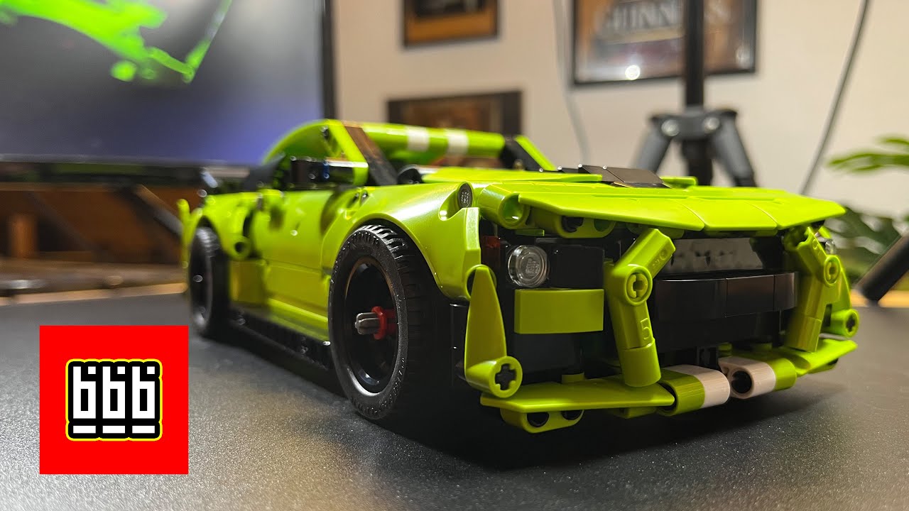 Building The LEGO Technic 42138 - Ford Mustang Shelby GT500 - Black Brick Builder