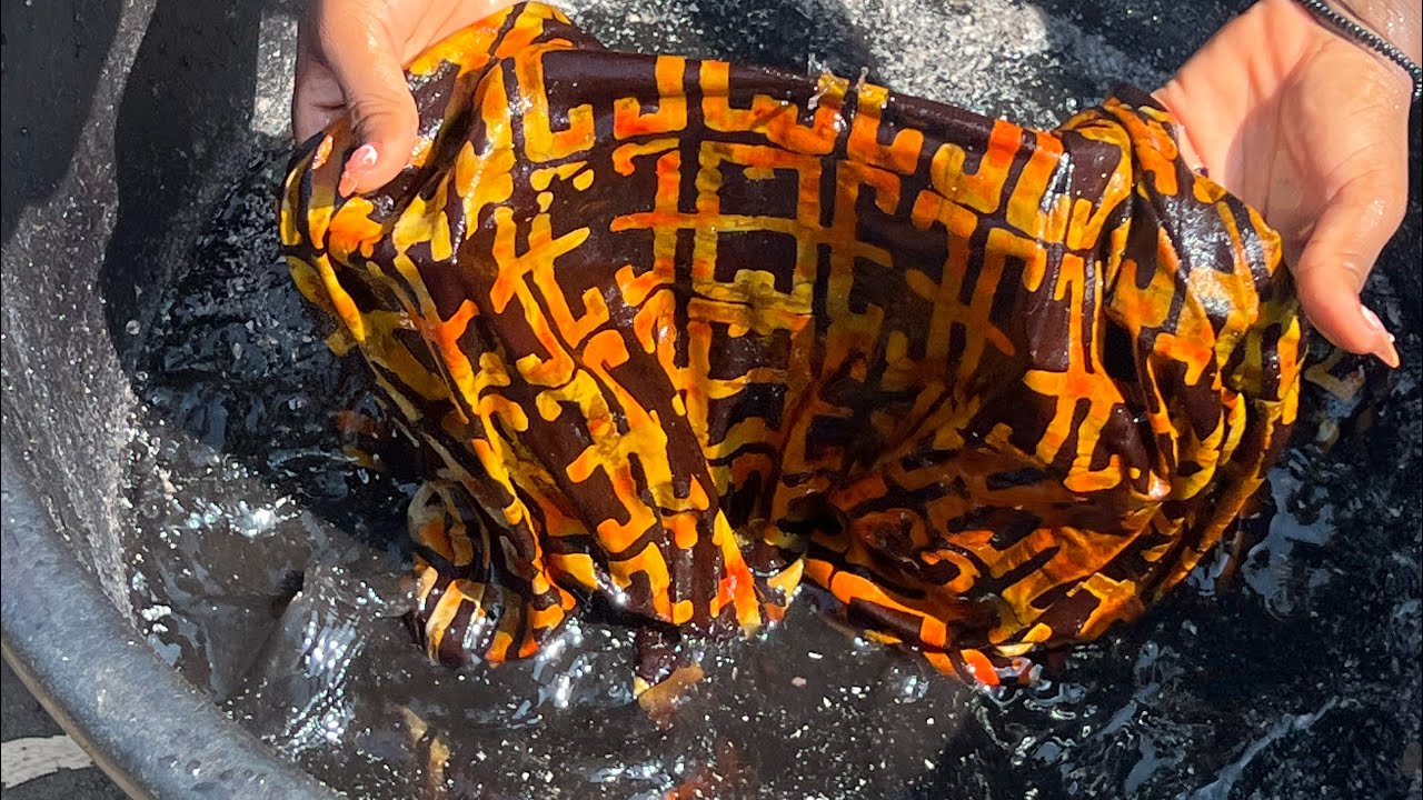 African Batik: Making a three color cloth