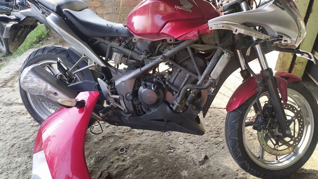 check battery location Honda CBR 250। Bike battery check in ?