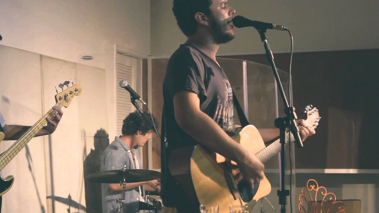 Daniel Caldeira - Azularanja (Ao Vivo no Espaço Casa Aberta)