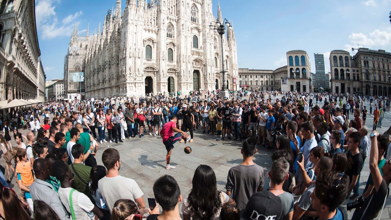 Mastour VS Garnier Trick Shots + Skills Competition - Red Bull Fantasy - Part 1