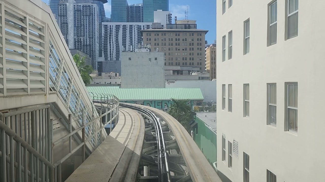 Miami Metromover Inner Loop Full Ride Part 1.