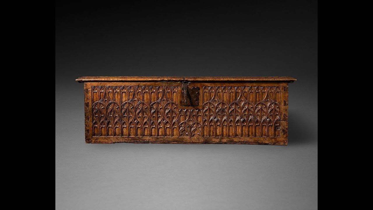 16th century Italian walnut coffer