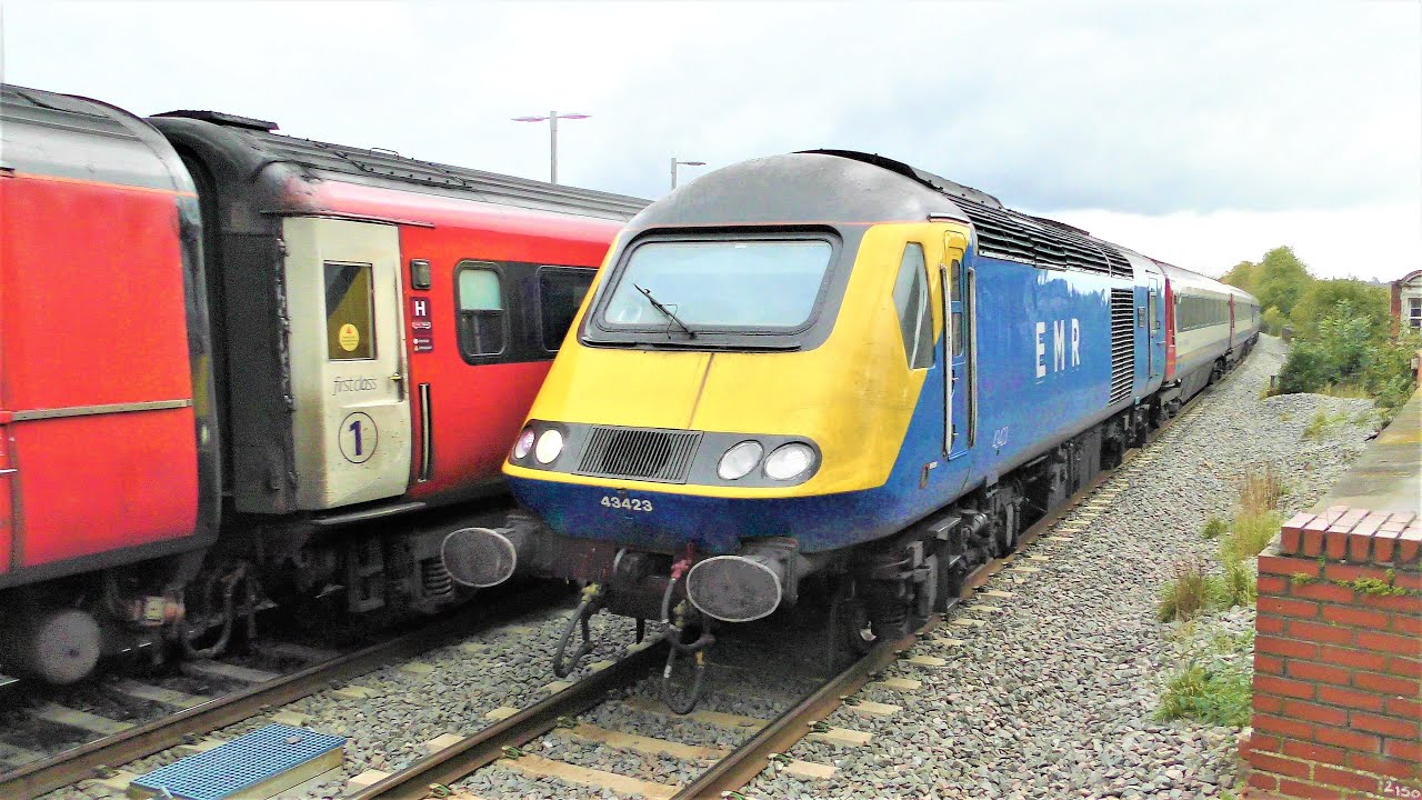 (4K) East Midlands Railway HST's at Market Harborough 16/10/20