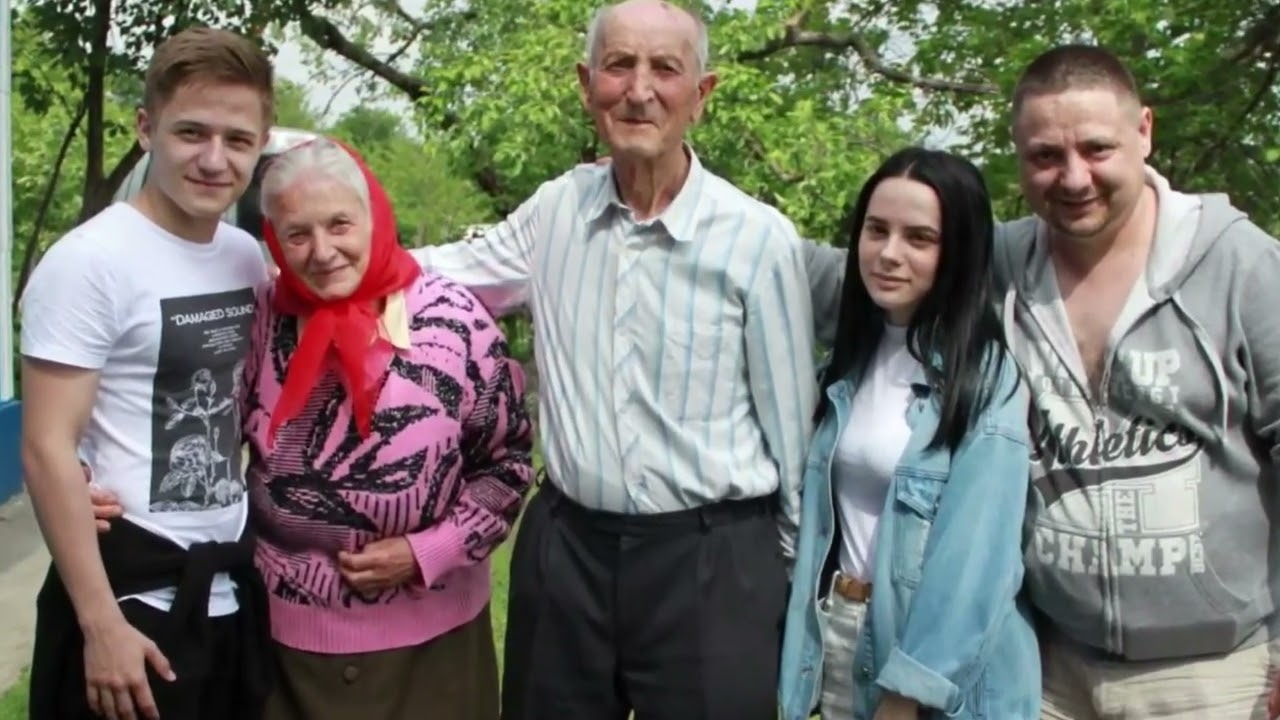 В память о дорогих Папе и Маме