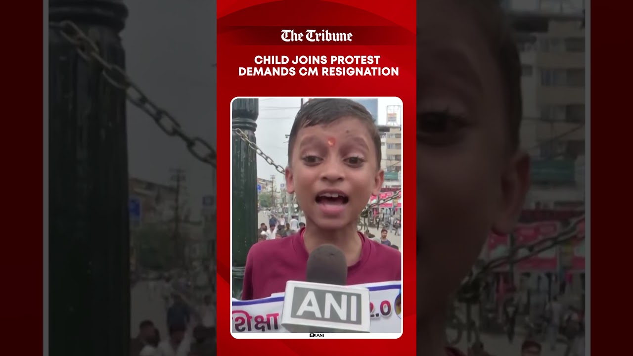Patna Protest: Young Child Joins Demonstration, Raises Slogan Seeking Bihar CM&rsquo;s Resignation