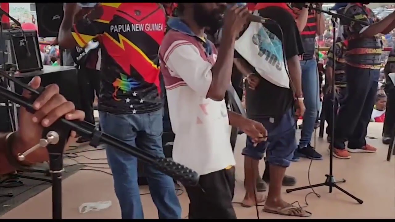 Take me to Paradise   Maiks Toto Skwatas  2017  Live Performance