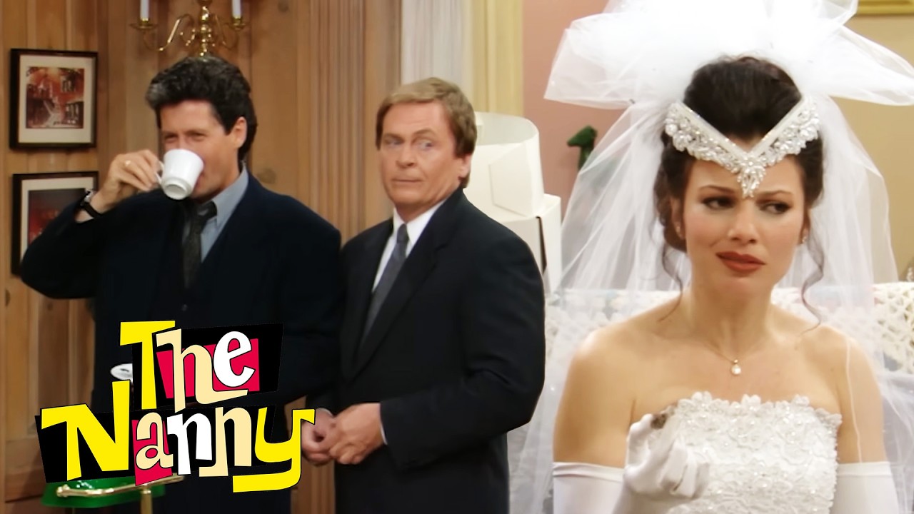 Maxwell Accidentally Proposes to Fran | The Nanny