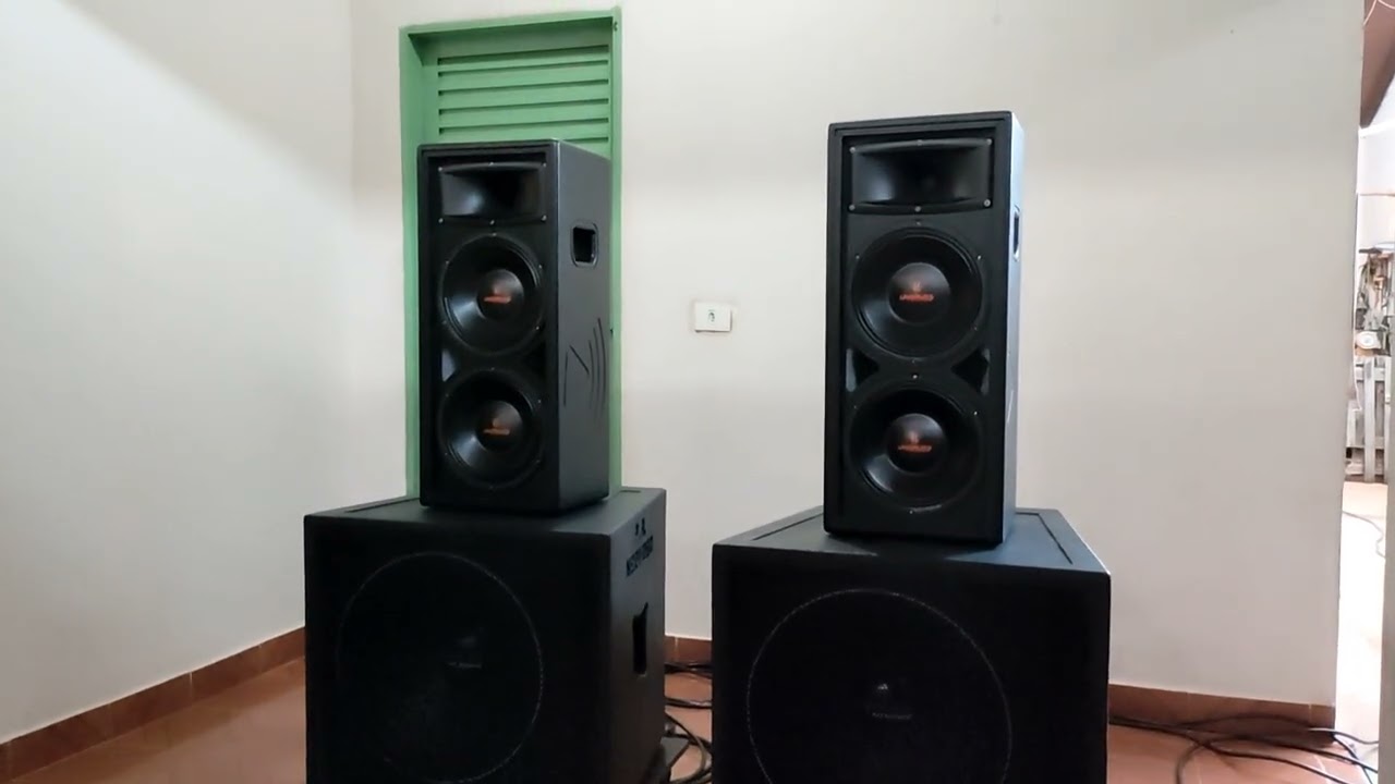 Testando as Caixas de Médio do P.A. Ultra Turbo 