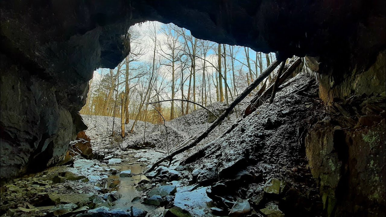 Exploring Indiana's Cave River Valley