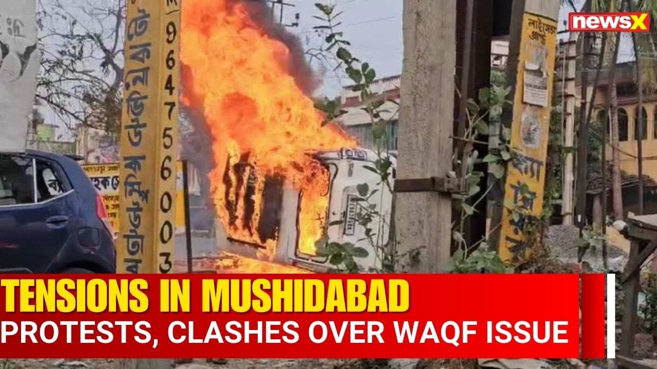 Tensions Rise in Mushidabad Over Waqf Issue; Protesters Block NH12 and Clash with Police